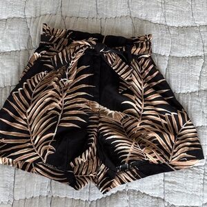 H&M beige and black palm leaf print paperbag shorts